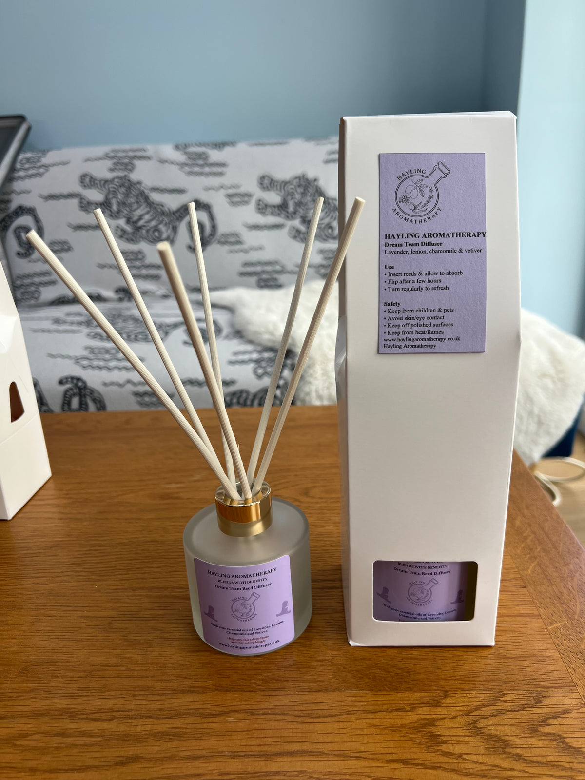 Dream Team Aromatherapy Reed Diffuser - with essential oils of Lavender, Lemon, Chamomile and Vetiver. 100ml