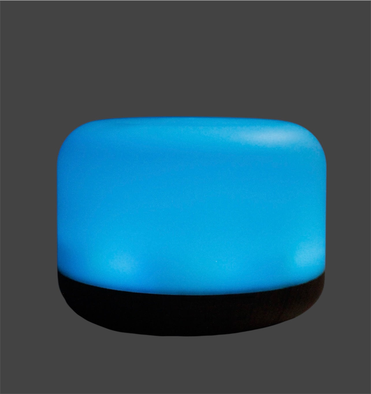 USB aromatherapy diffuser / atomiser. Colour changing diffuser with timer. Electric, light, timer.
