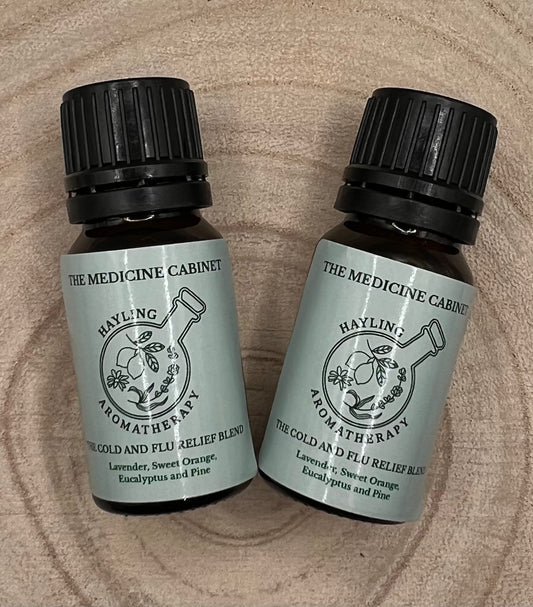 Aromatherapy ‘Medicine Cabinet’ cold and flu relief essential oil blend. Soothes pain, eases coughs and decongests. With eucalyptus, tea tree, sweet orange and lavender. 10ml