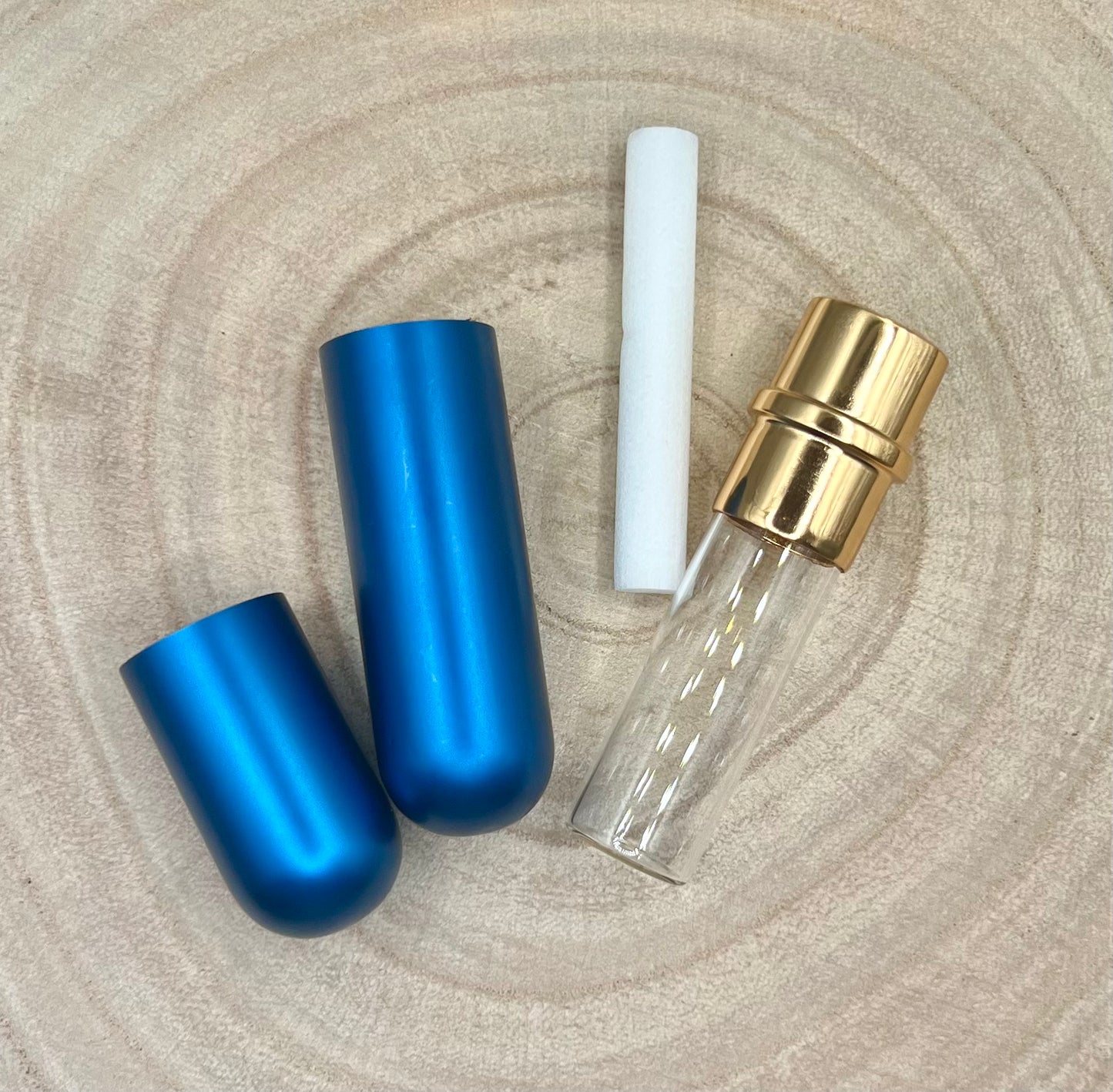 Personal aromatherapy inhaler for inhaling essential oils on the go.